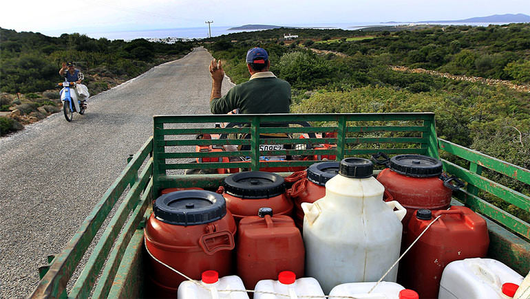Greek Proposal to Mix Oils a 'Cause for War' greek-proposal-to-mix-oils-a-cause-for-war
